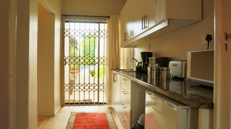 To Let 1 Bedroom Property for Rent in Welgelegen Western Cape